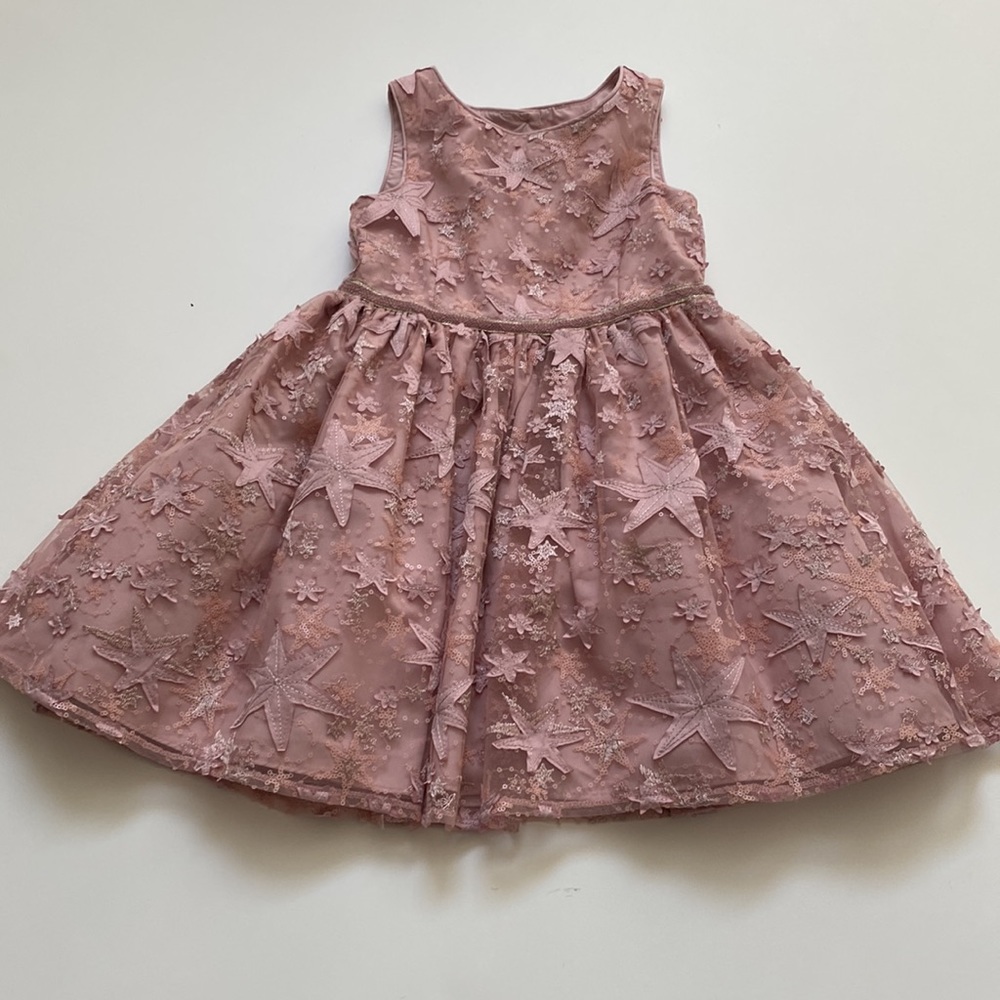Exquisite party dress Size 4